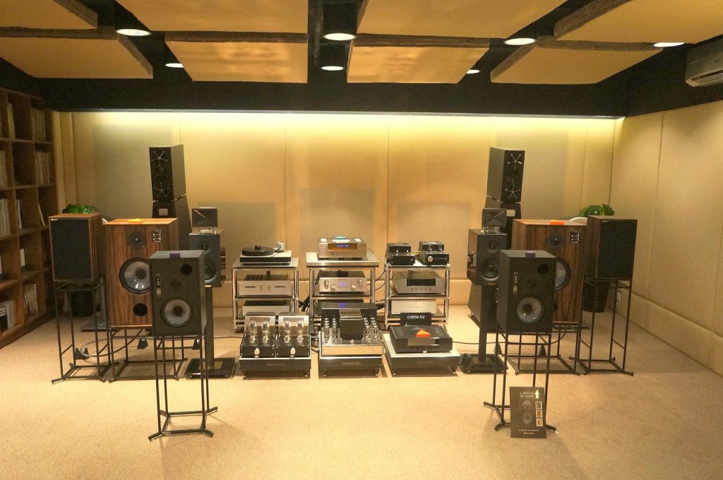Turntable Service Center in Delhi NCR